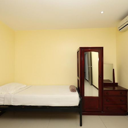 Tropical Plaza Apt Nadi Exteriör bild