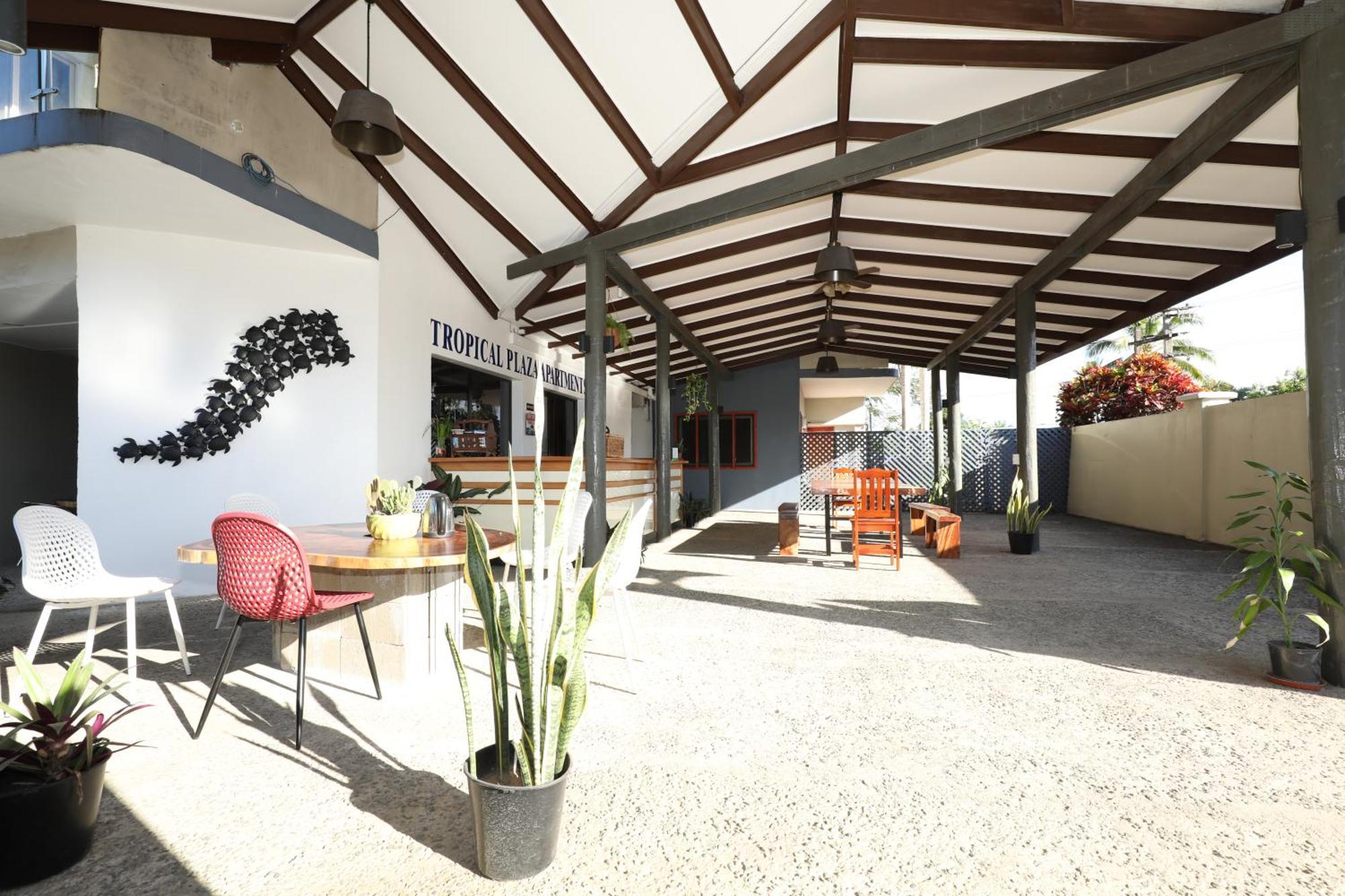 Tropical Plaza Apt Nadi Exteriör bild