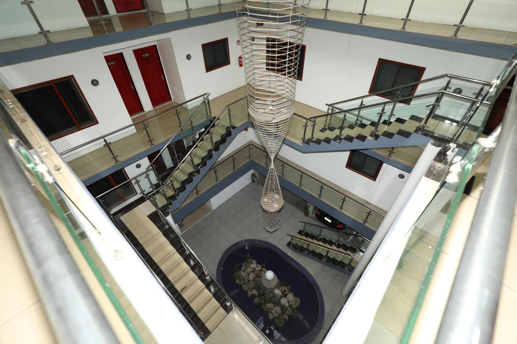 Tropical Plaza Apt Nadi Exteriör bild